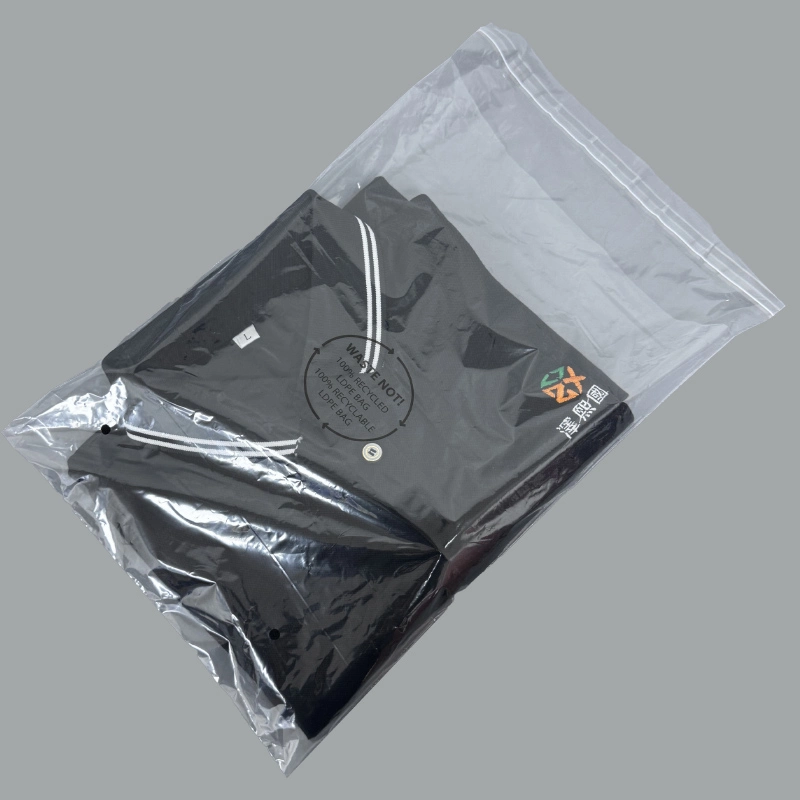 Genanvendt plastikpose